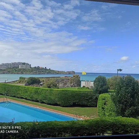 Gran Con Vistas Al Mar En El Centro. *