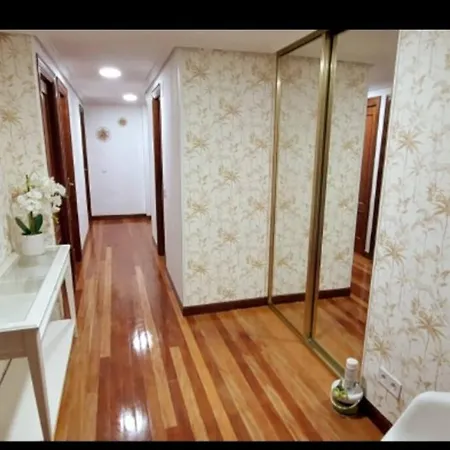 Gran Con Vistas Al Mar En El Centro. Castro Urdiales