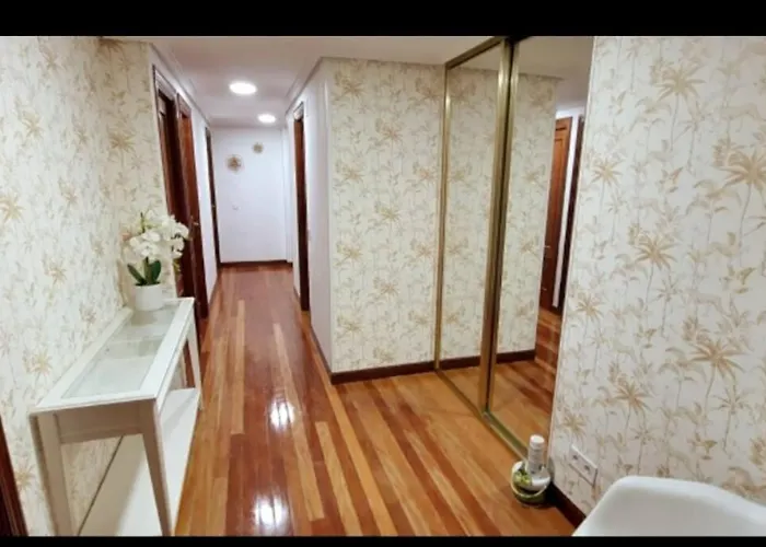 Gran Con Vistas Al Mar En El Centro. Castro Urdiales